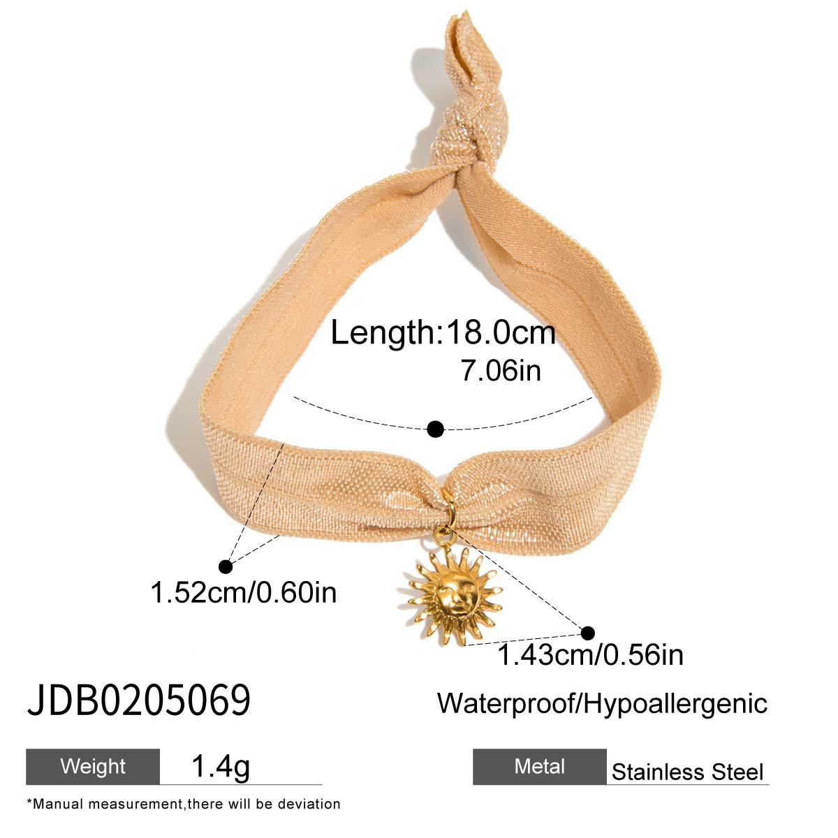 Detailed specifications of the gold sun charm bracelet