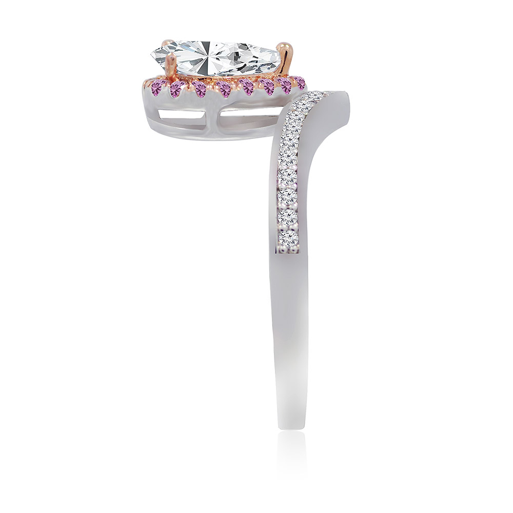 Detailed craftsmanship of the two-tone ring band