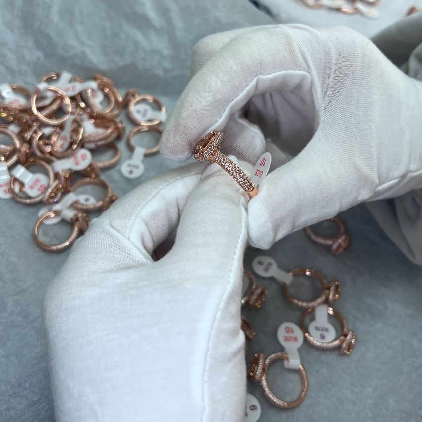 Rigorous quality inspection of finished rings