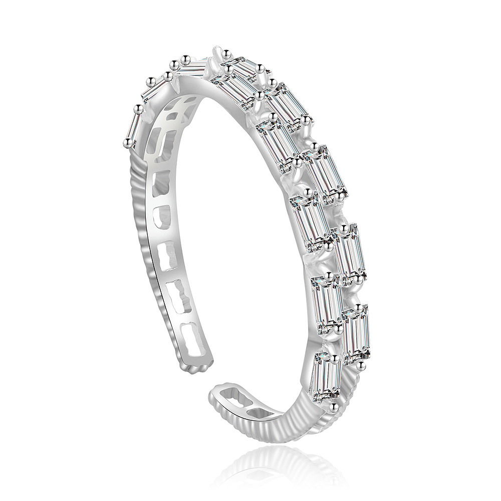 Detailed view of the baguette cubic zirconia stones on the sterling silver ring.