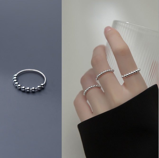 Close-up of the 925 Sterling Silver Anti-Anxiety Ring with detailed beadwork