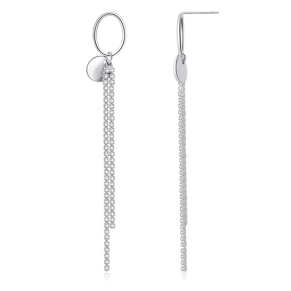 Detailed chain view of the crystal earrings