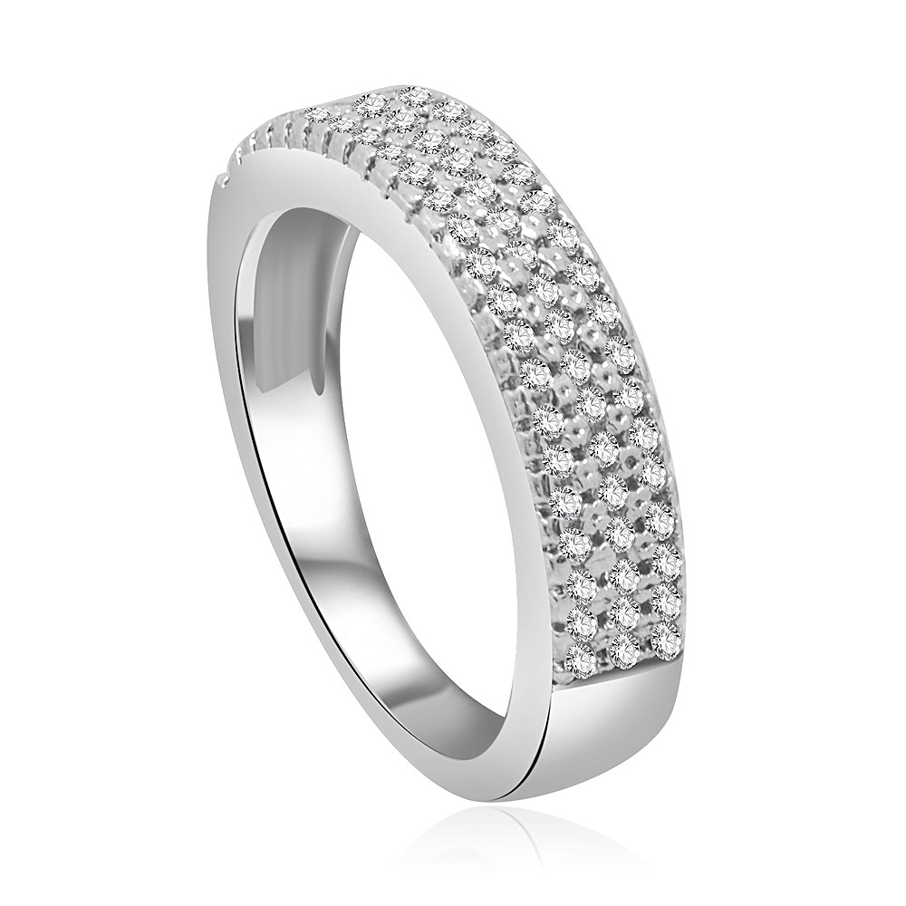 A detailed view of the CZ stacking ring on a reflective surface