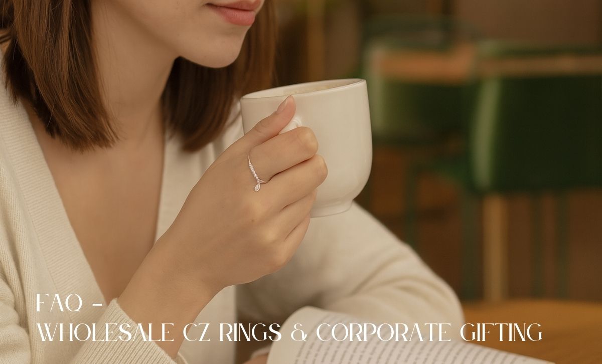 Elegant 925 sterling silver ring with CZ on hand – great jewelry gift for female coworkers or team gifting