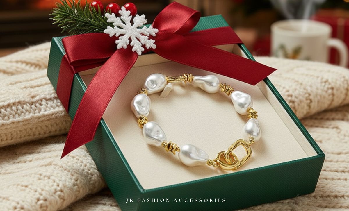 Baroque pearl bracelet gold plated brass jewelry presented as a birthday gift for her with elegant packaging