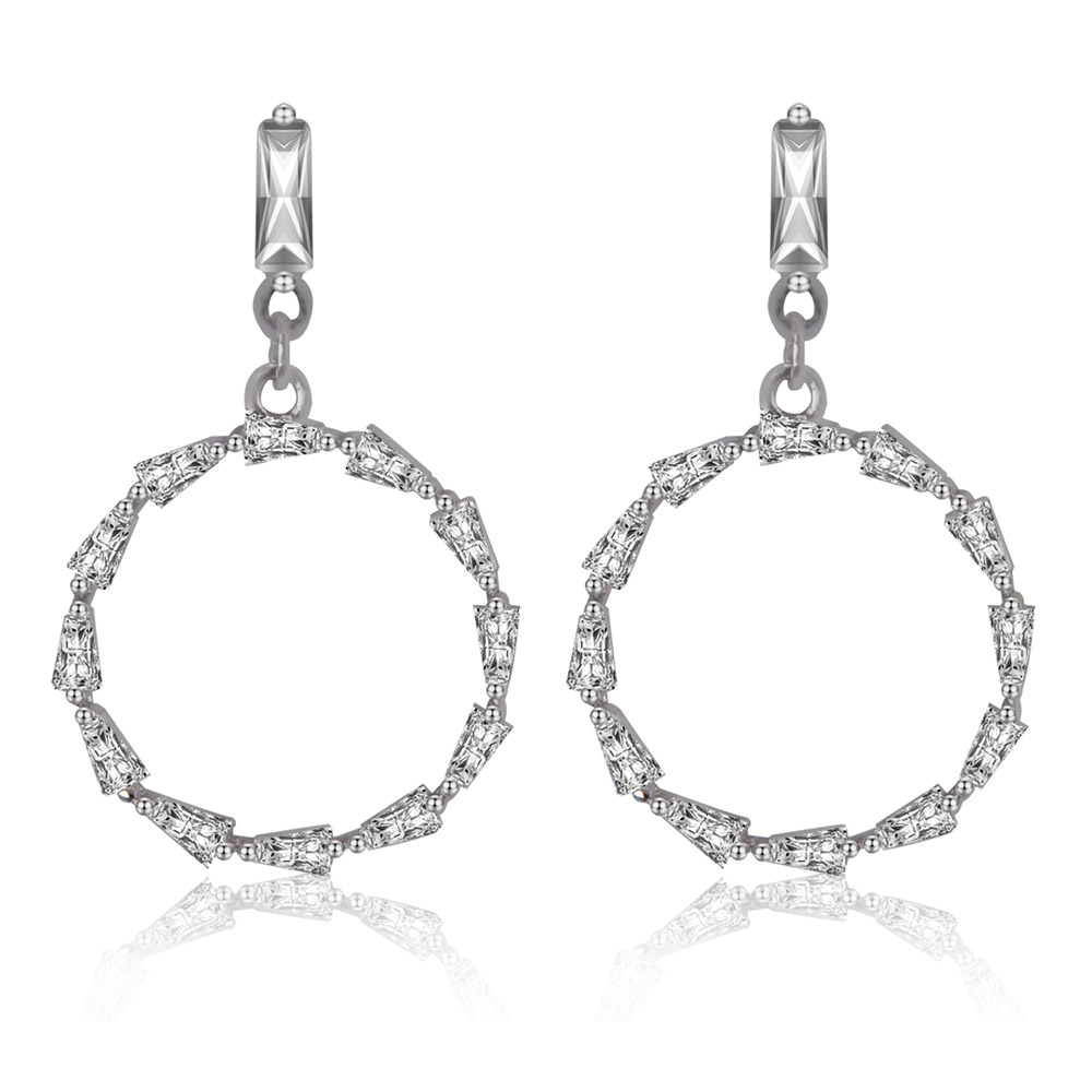 Elegant Round Earring